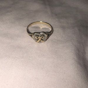 Size 6 10k gold ring